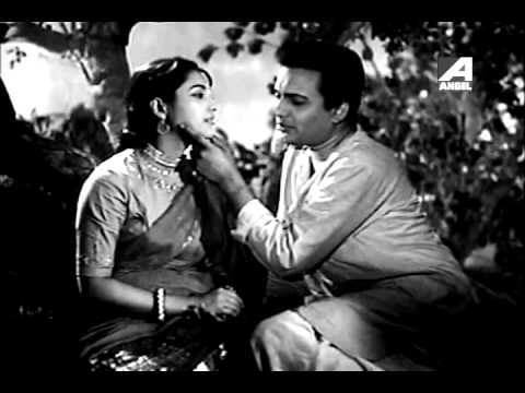 Inhabiting Passionate Spaces: Reframing of Intimacy in 50’s  Bengali ‘Romantic Films’ 