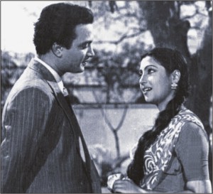 Uttam and Suchitra in Agnipariksha