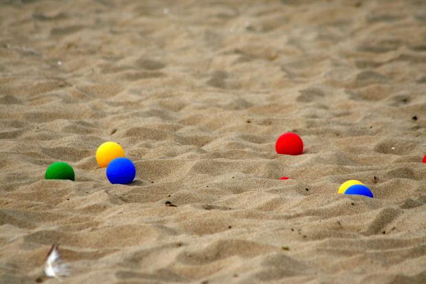 yellow-beach-ball