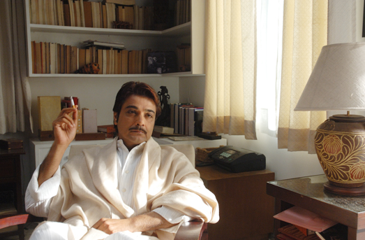 Shob Choritro Kalponik Prosenjit