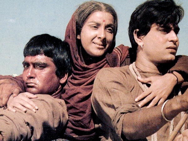 Mother India - the older son is always the better son, a trait prevalent amongst Hindi films