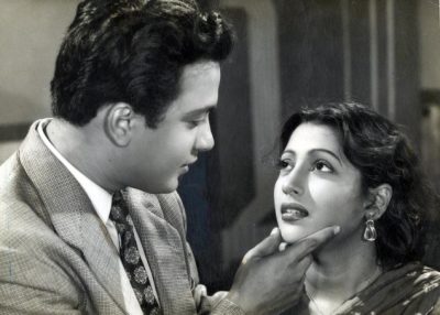 Uttam Kumar and Suchitra Sen in Sagarika