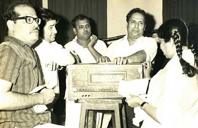 Manna Dey, Raj Kapoor, Unknown, Shankar and Asha Bhosle