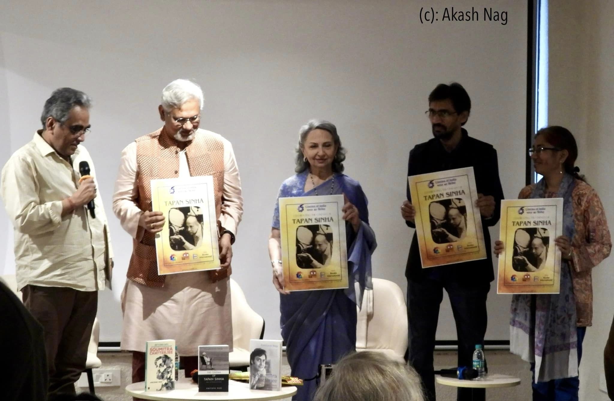 Shantanu Ray Chaudhuri Amitava Nag and Sharmila Tagore Ashish Singh and Antara Nanda Mondal