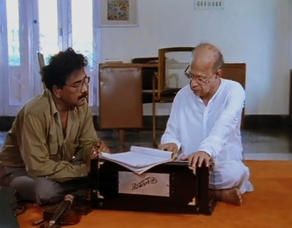 Tapan Sinha The Humanist Filmmaker By Siddhartha Ghosh Tapan Sinha tapan-sinha-the-humanist-filmmaker-by-siddhartha-ghosh-tapan-sinha