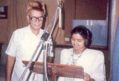 PB Srinivas with Sangeeta