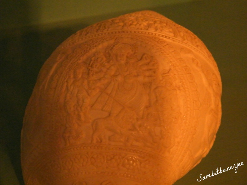 Mahishasuramardini on a Conch Shell