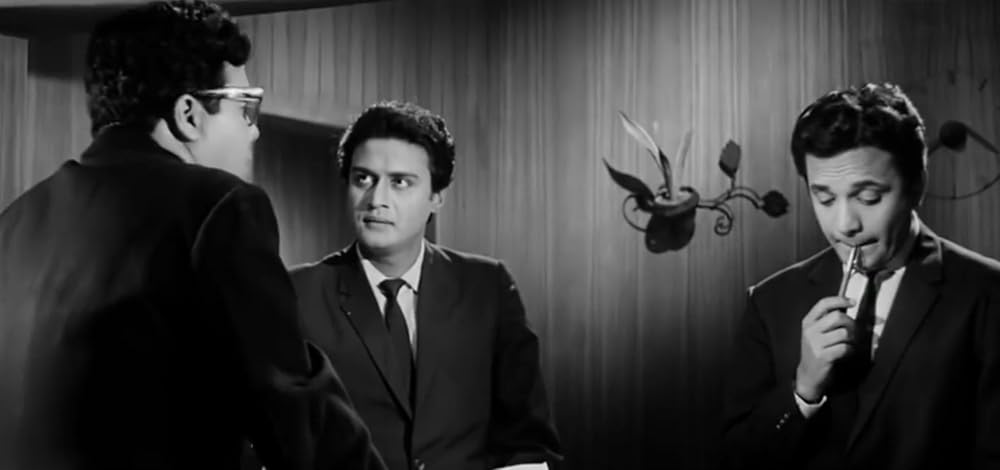 Shubhendu and Uttam in Chowringhee